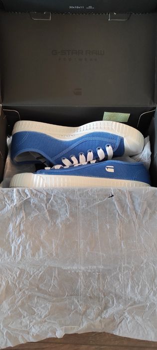 Кецове G star и replay