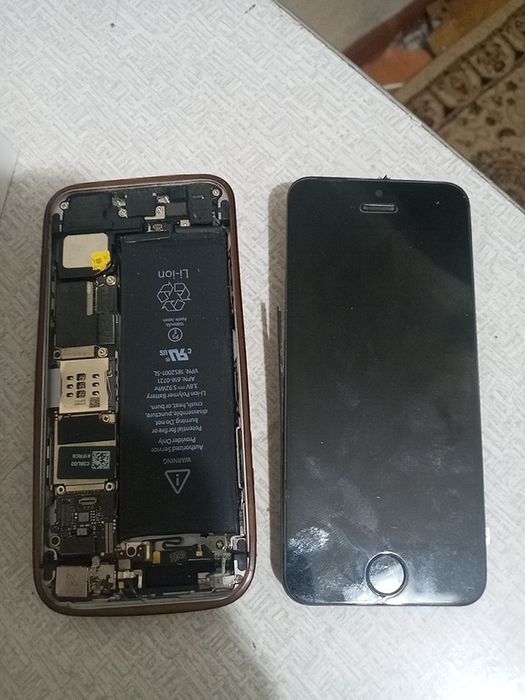 Ойфон 5  телефон