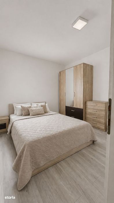 Apartament de inchiriat cu 2 camere , parcare ,etaj 1, zona Florilor — fotografia 1