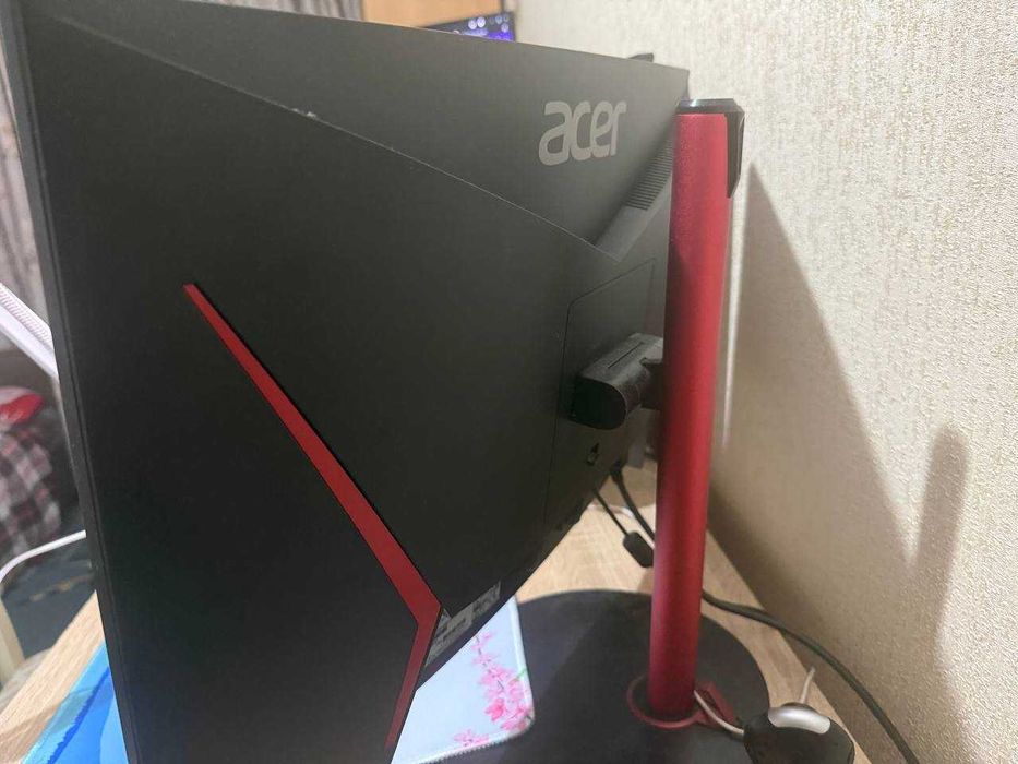Монитор ACER 144 Гц