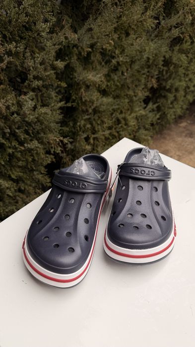 Продаю новые мужские кроксы! Оригинал!