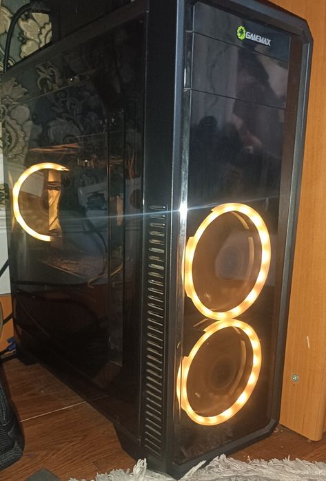 Продаю компютер игровой