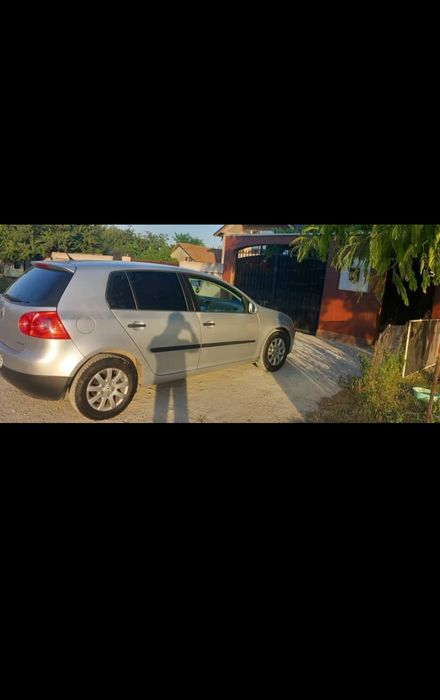 Vând golf5 1.9tdi