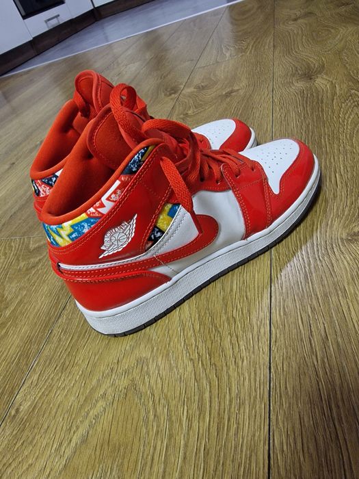 Jordan 1 mid Barcelona