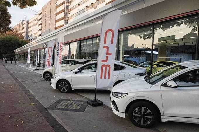 Аренда помещения на Юнусабад Ц-2 Ор Автосалоны BYD motors, DeePal