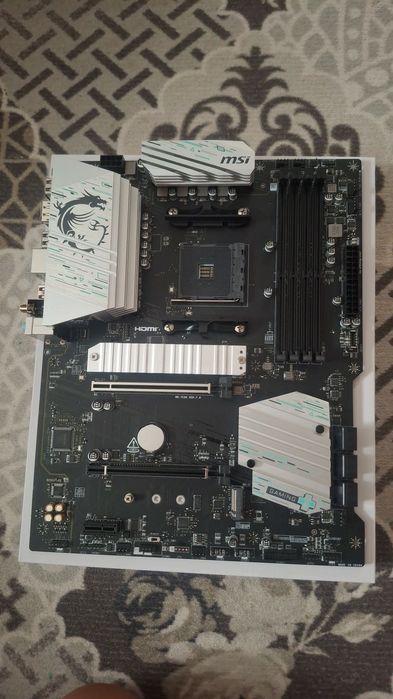 Asamblare PC-Gaming la comandă – Zona Fălticeni