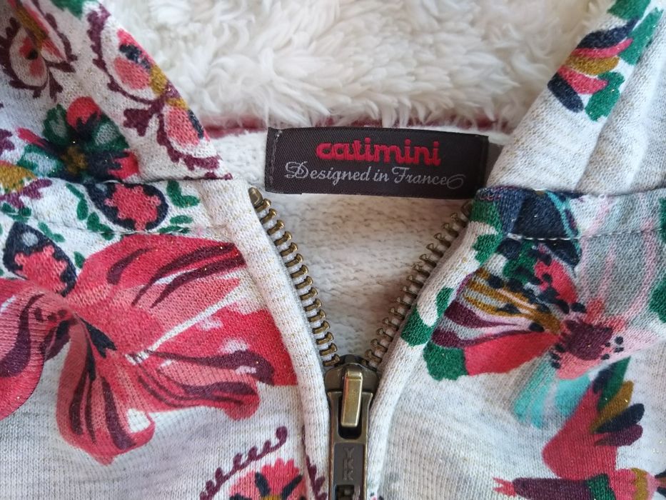 Продам детскую кофту Франция ,4-5лет