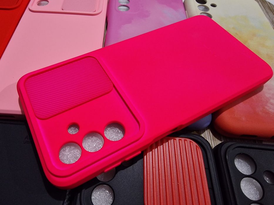 Samsung Galaxy A13 5G , Samsung Galaxy A04S гърбове