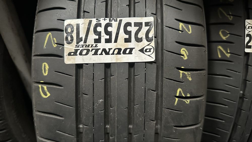 225/55/18  dunlop
