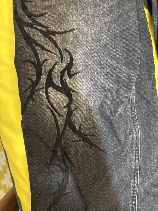 Дънки с бродерия и jordan блуза