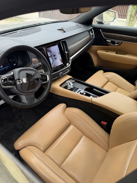 Volvo s90 hybrid  4x4 80.000 km din 2023