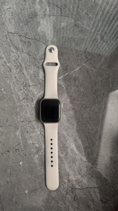 Apple watch 8 series