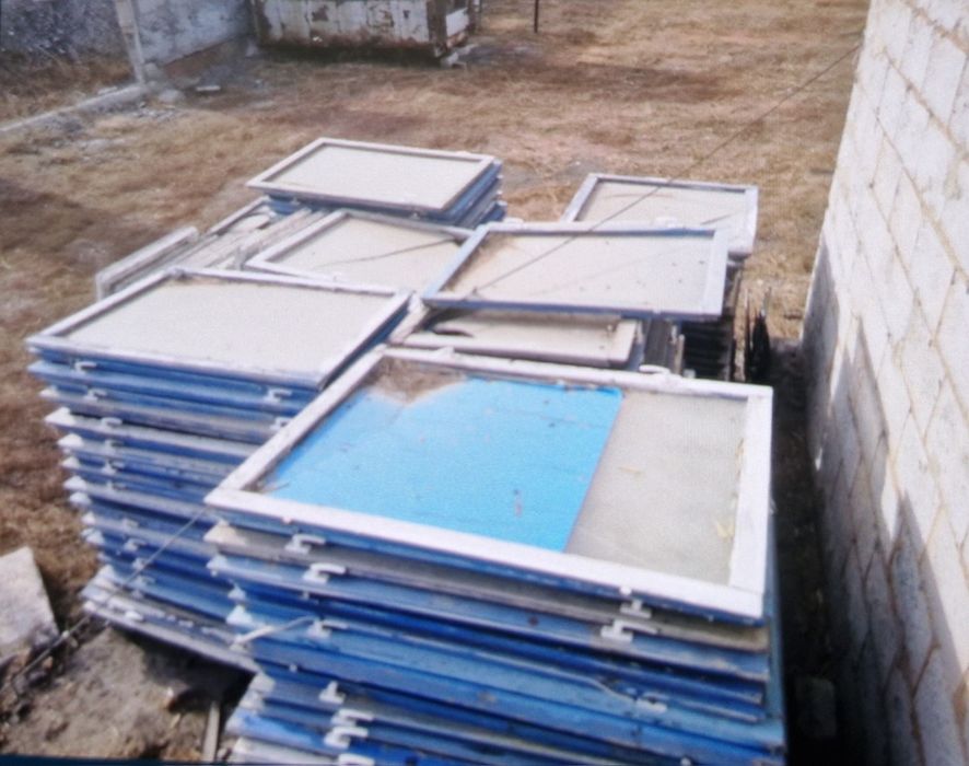 Продам рамы со стеклом