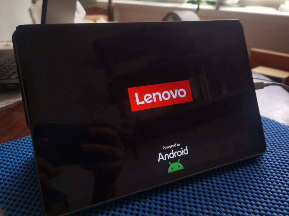 Таблет Lenovo Idea Tab
