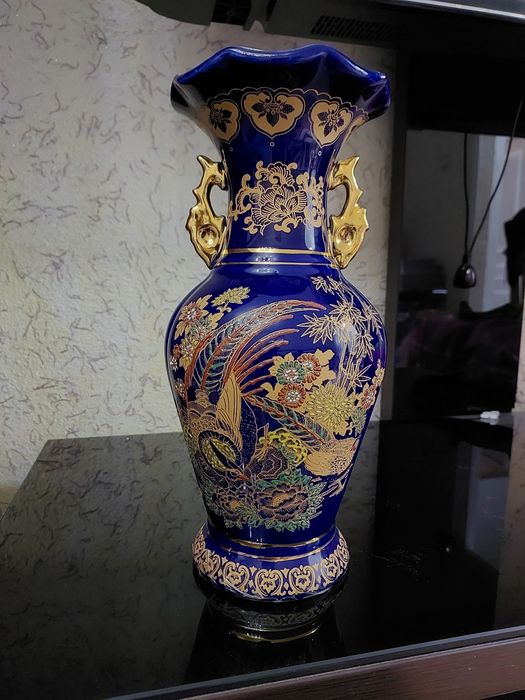 Ваза китайская кувшин