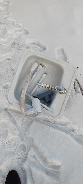 Продам новую раковину