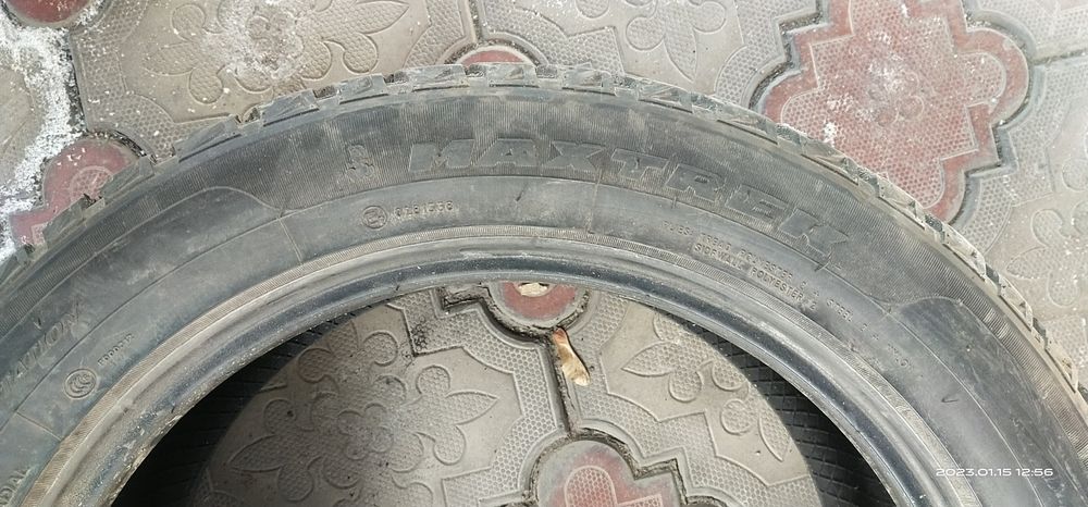 Комплект зимних резин