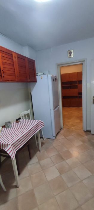 Dau în chirie apartament în Cluj-Napoca