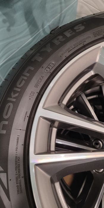 ОРИГИНАЛНИ  VW и BMW Джанти 17" 5х112 ET27, 7.5J и летни гуми 215/50/1