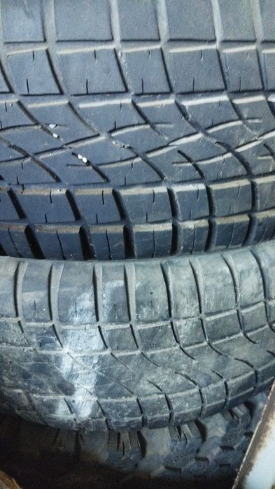 Комплект 225/75/16