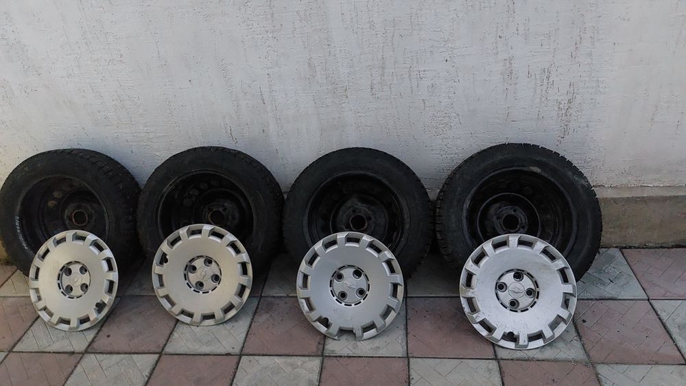 Продам резину р15