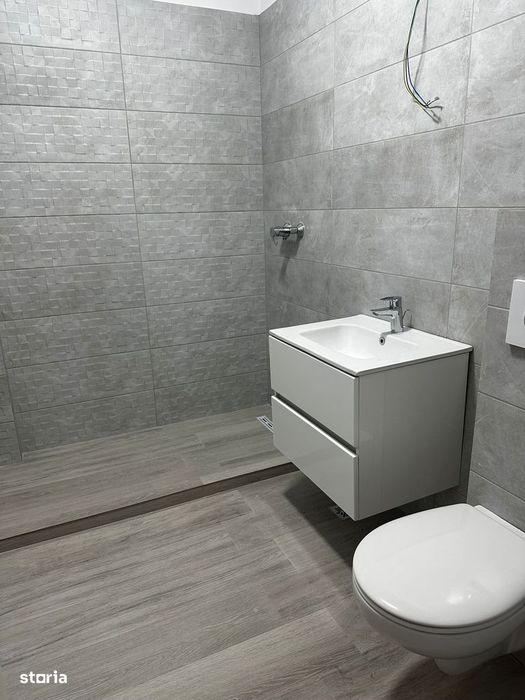 Garsoniera Moderna Spatioasa, Bucatarie Utilata, Prima Inchiriere