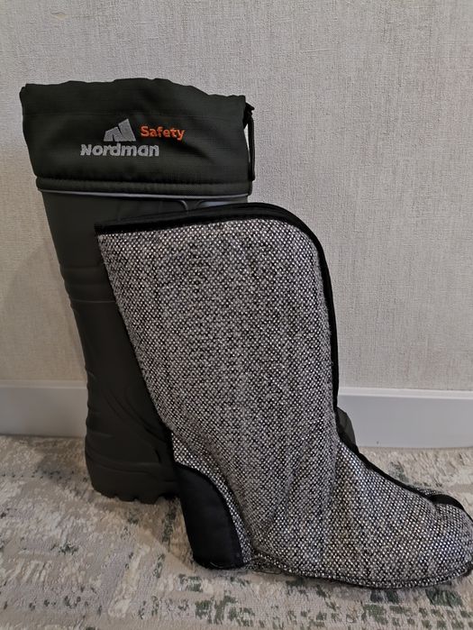 Резиновые сапоги с утеплителем