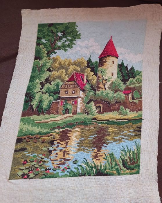 Наличен гоблен Горски замък