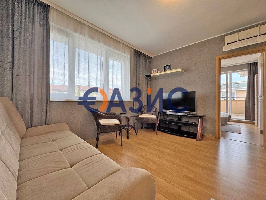 Апартамент с 1 спалня в комплекс Месембрия Ризорт, Слънчев Бряг,