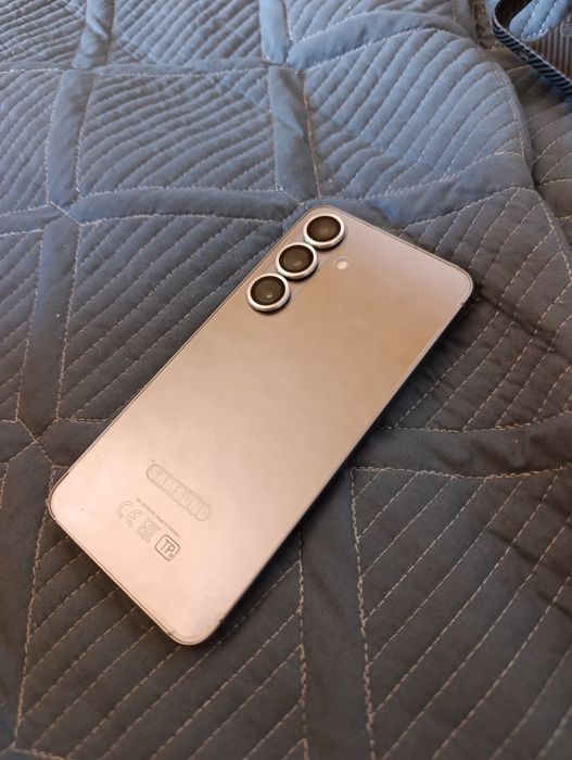 Продам Samsung s25