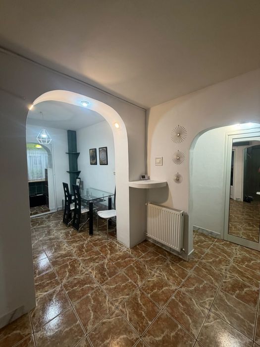 Apartament de închiriat