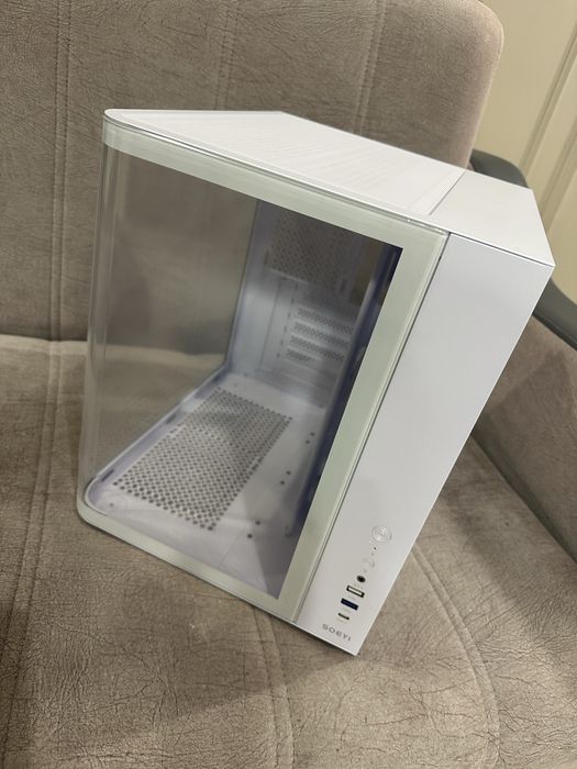 Корпус белый CH2+ ATX case