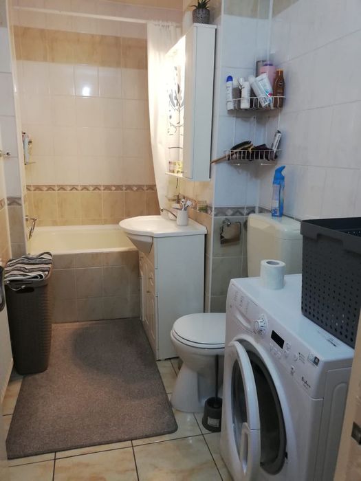 Inchiriez Apartament 2 Camere Dimbu Pietros