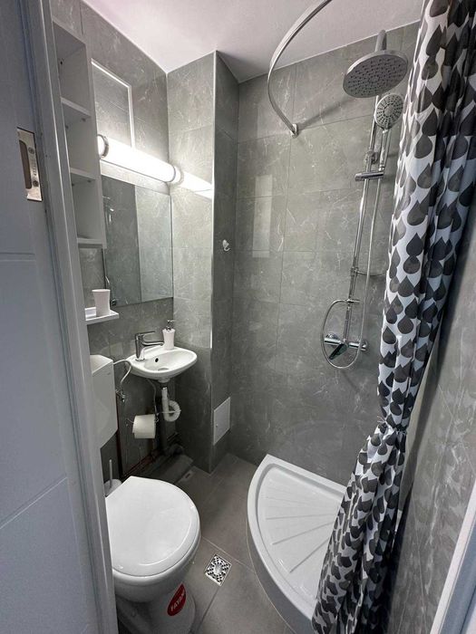 PF Vand Garsoniera moderna predare la cheie~zona Elite City Fabricii~ etaj 2/4~ renovata complet!