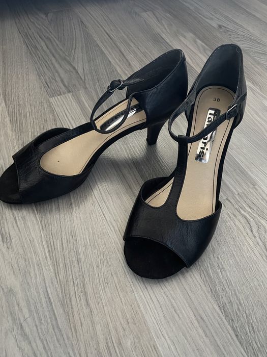 Pantofi  din piele Tamaris, cu toc