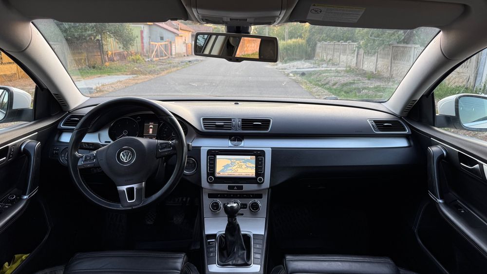 VW Passat B7 2012 Break 2.0