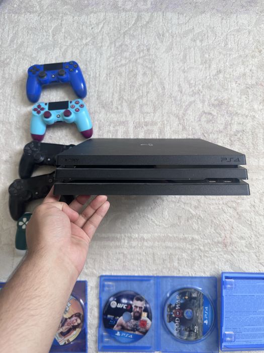 Playstation 4 pro 1 tb