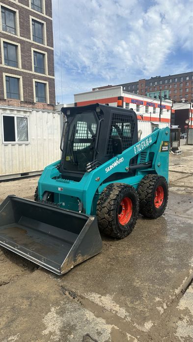 Аренда бобкат минипогрузчик, услуги мини погрузчика МКСМ бобкэт bobcat