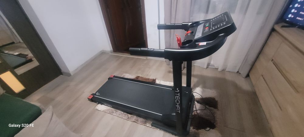 Banda de alergat techfit
