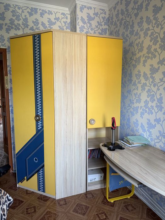 Продам спальный гарнитур JEANS (подростковый)