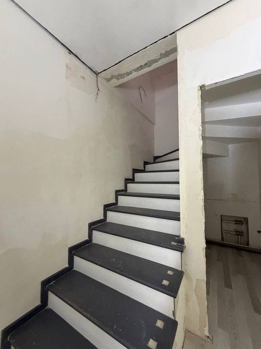 Продаётся 6ком ДУПЛЕКС ЖК Дархан/Darkhan 210м2 ор-р: Парк Тельмана