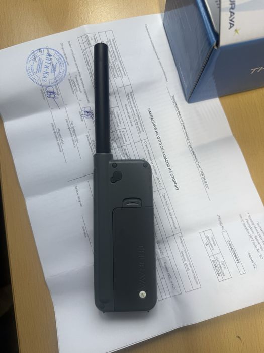 Спутниковый телефон Thuraya XT-Lite