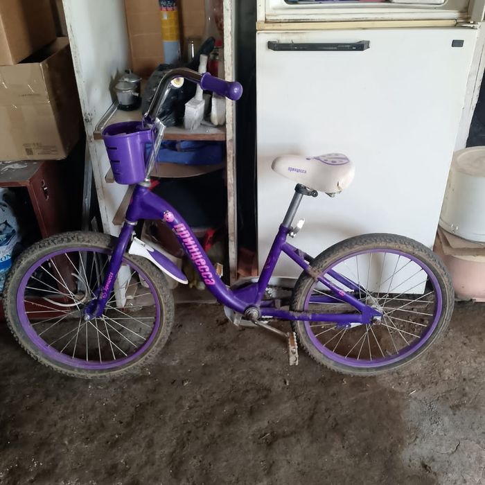 Велосипед. Для девочки.