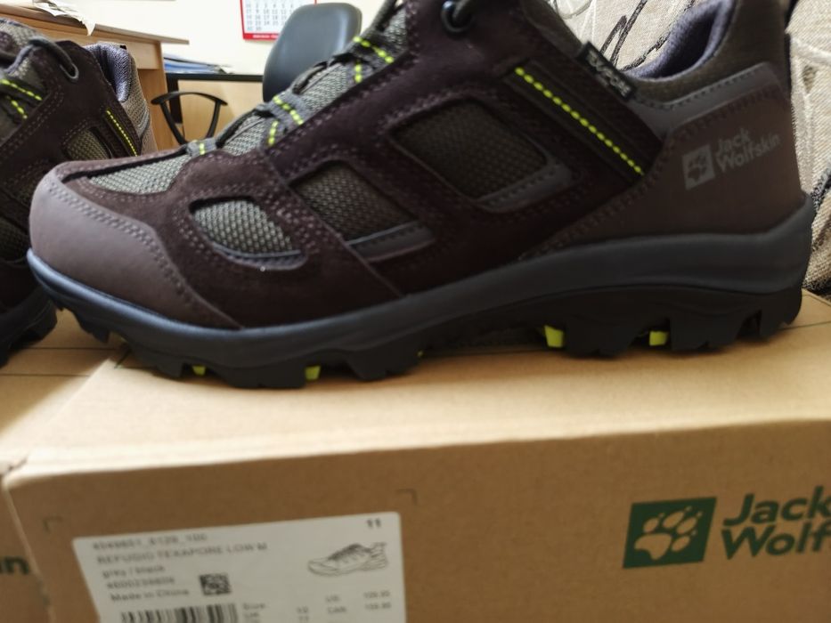 Нови обувки Jack Wolfskin