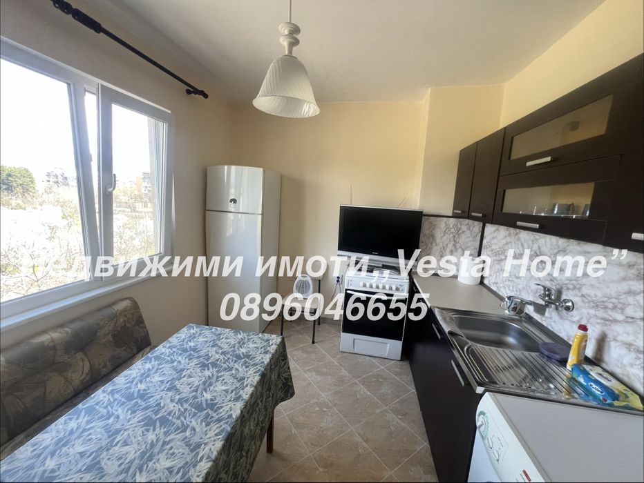 Двустаен апартамент жк.Васил Левски