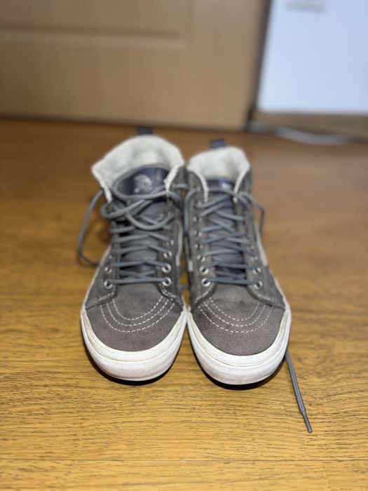 Vans Sk8-Hi 38 Gri / Căptușiți – Stare Foarte Bună