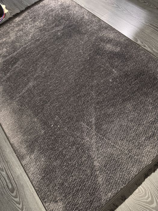 Килим 120/180 - чисто нов