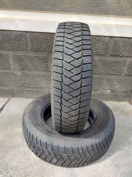 Vând 2 Cauciucuri 205/75/16 C-uri DOT 2023 All Season Bridgestone Import Germania