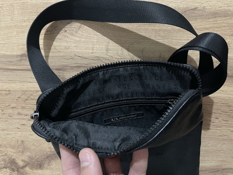 барсетка Armani Exchange