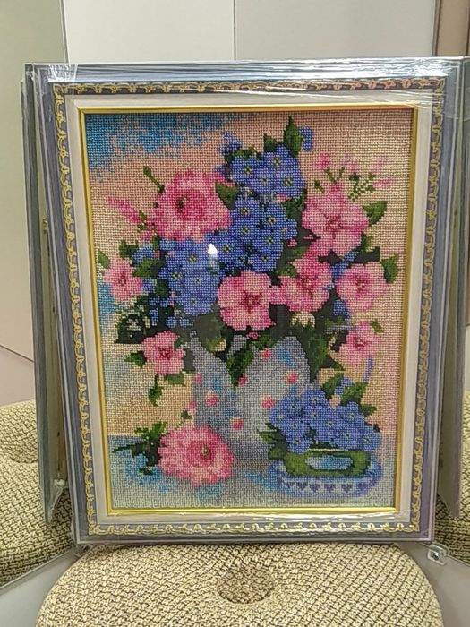 Картина вышитая бисером